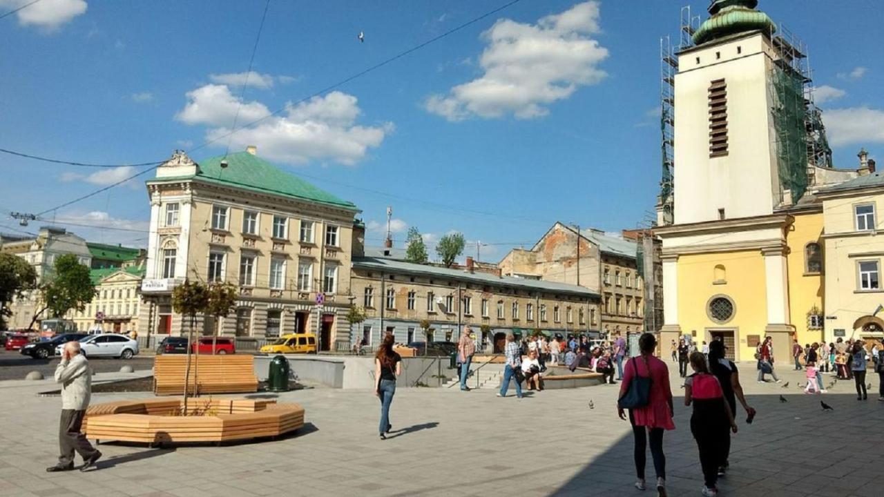 Apartment On Lychakivska Lviv Buitenkant foto